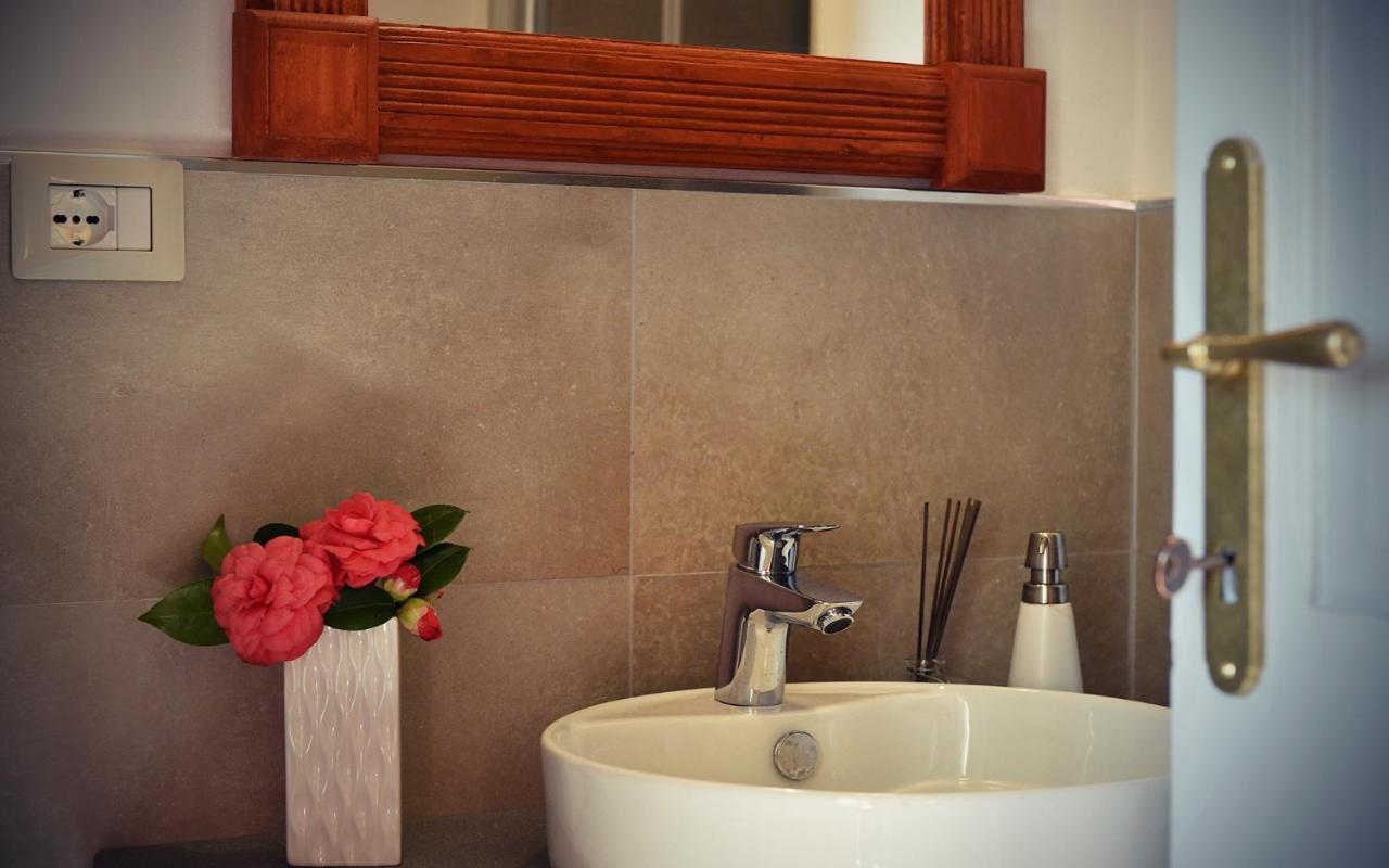 Bisos Bed & Breakfast Paulilatino Ngoại thất bức ảnh